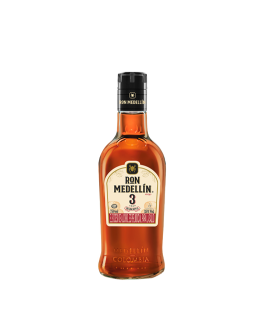 RON MEDELLIN 3 AÑEJO 35% 750ML